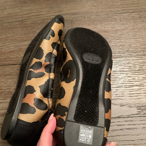 Coach Leopard pattern flats - Picture 6 of 10